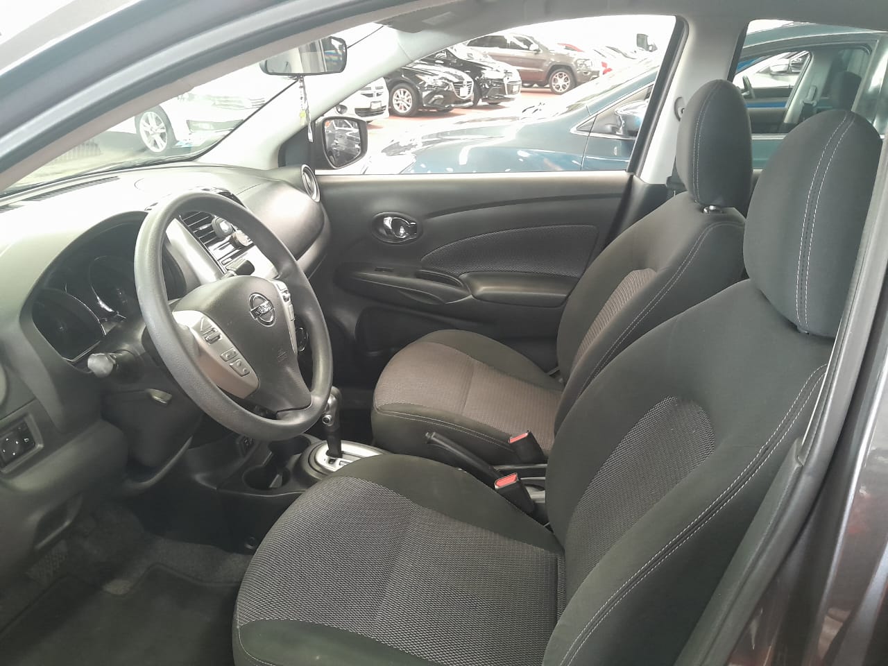 Nissan Versa Advance 2018

